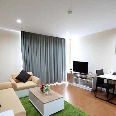 Bbg Seaside Luxurious Service Apartment Bangsaen Eksteriør bilde