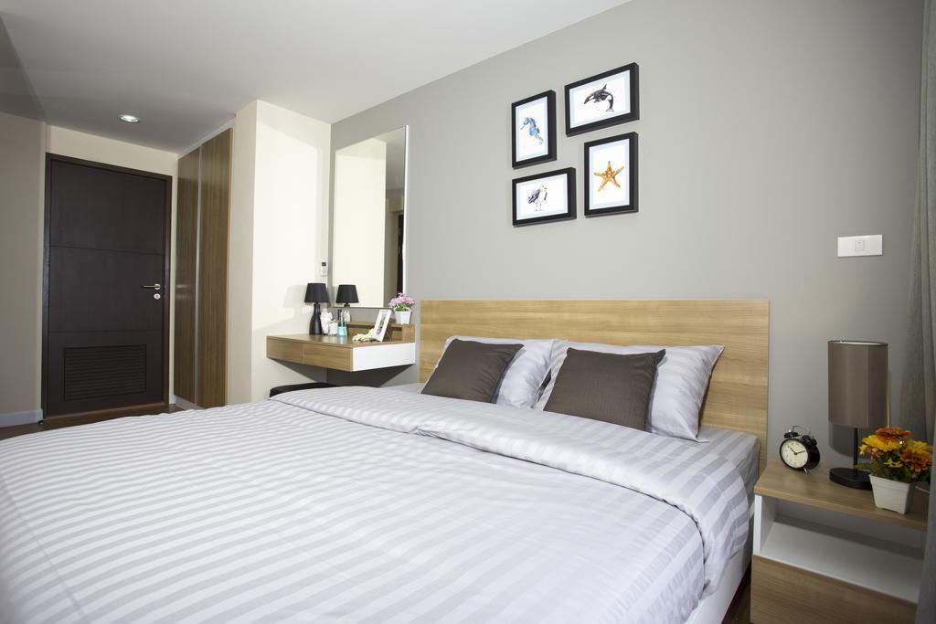 Bbg Seaside Luxurious Service Apartment Bangsaen Rom bilde