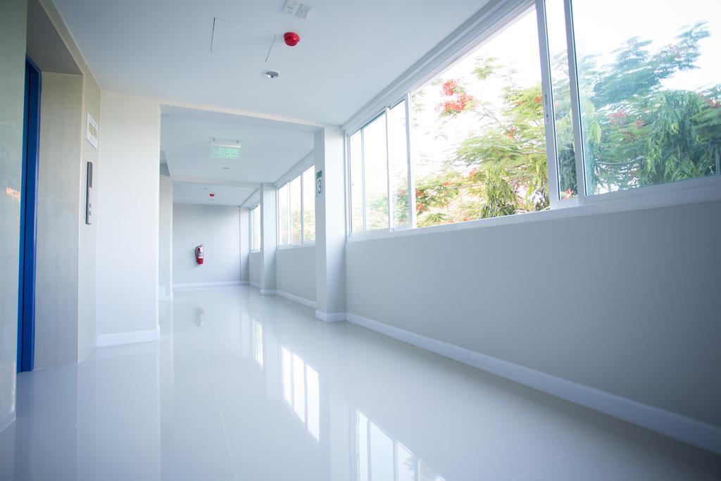Bbg Seaside Luxurious Service Apartment Bangsaen Eksteriør bilde