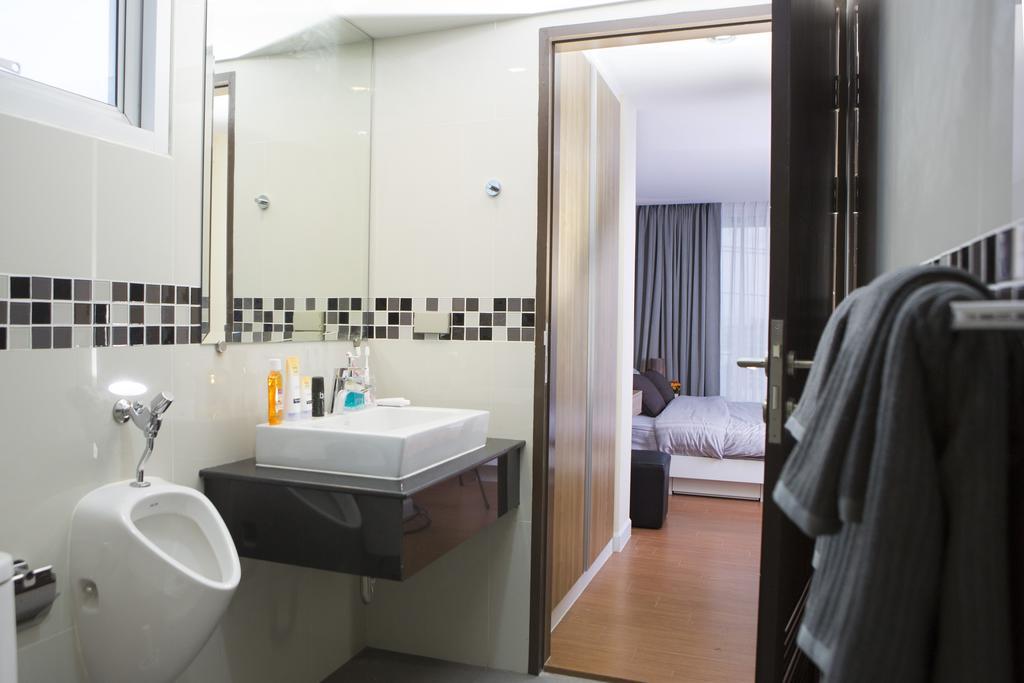 Bbg Seaside Luxurious Service Apartment Bangsaen Rom bilde