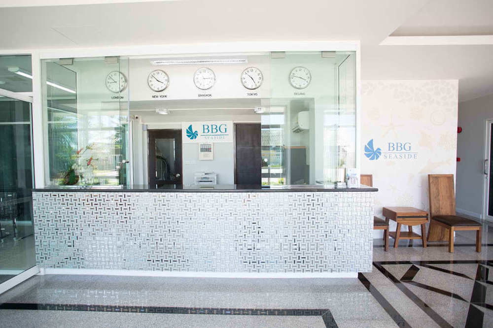 Bbg Seaside Luxurious Service Apartment Bangsaen Eksteriør bilde