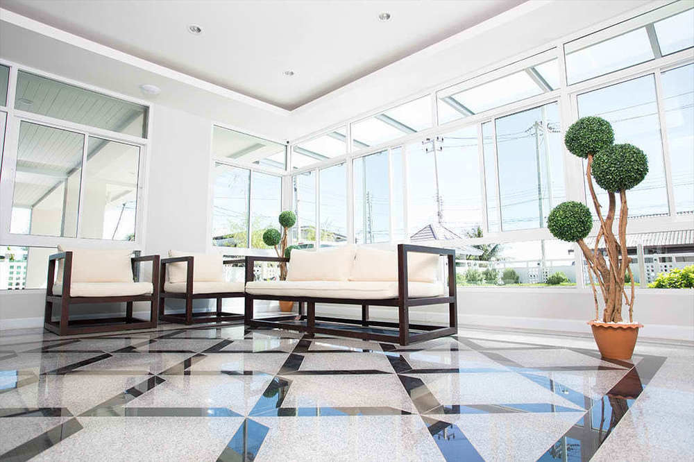 Bbg Seaside Luxurious Service Apartment Bangsaen Eksteriør bilde