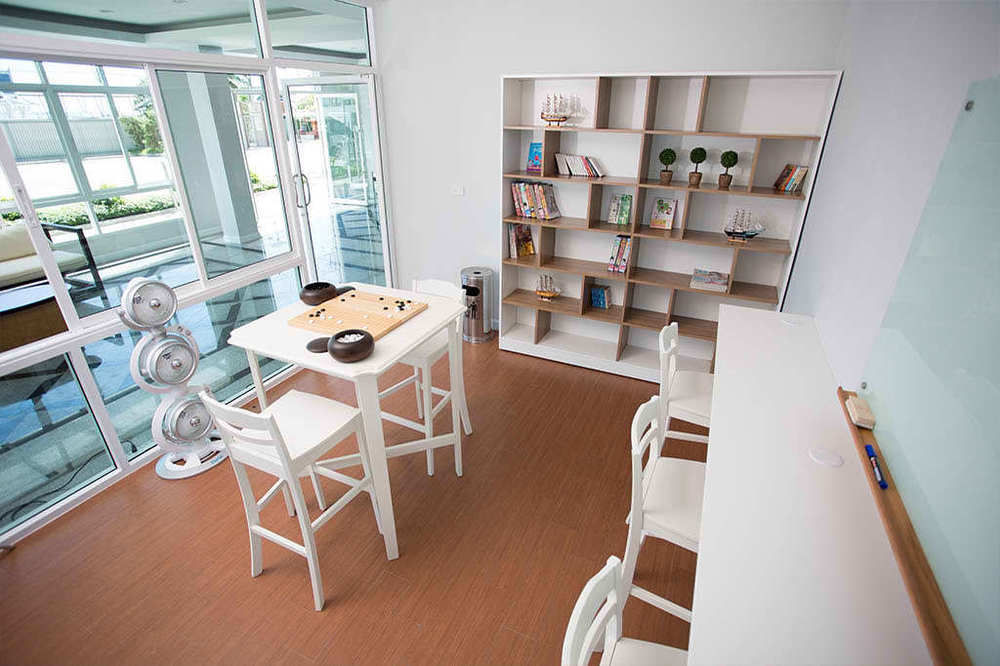 Bbg Seaside Luxurious Service Apartment Bangsaen Eksteriør bilde