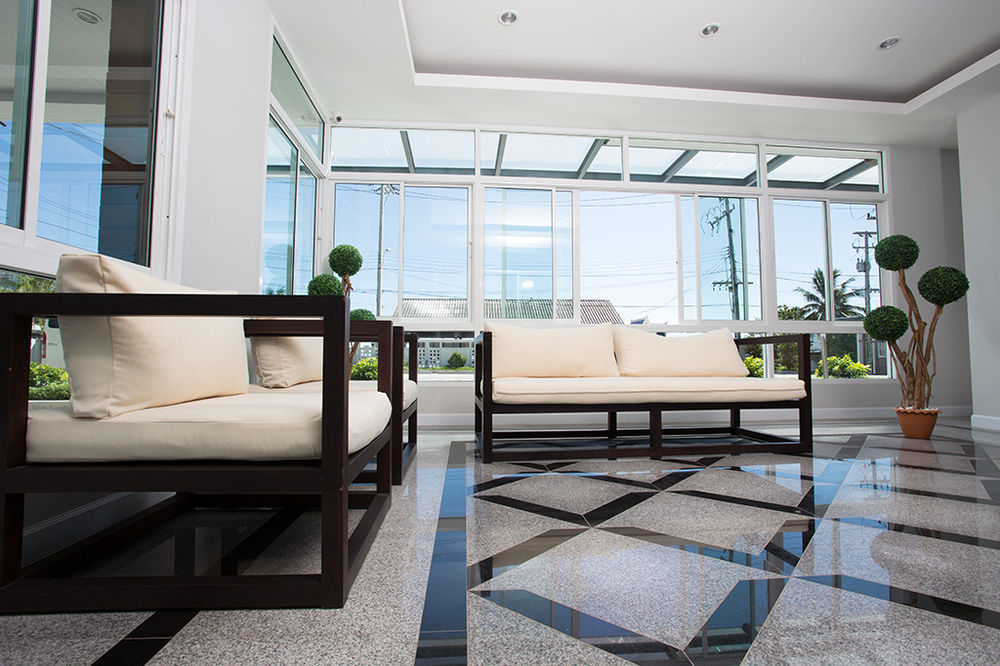 Bbg Seaside Luxurious Service Apartment Bangsaen Eksteriør bilde