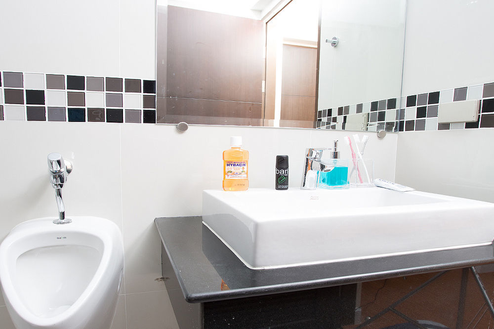 Bbg Seaside Luxurious Service Apartment Bangsaen Eksteriør bilde