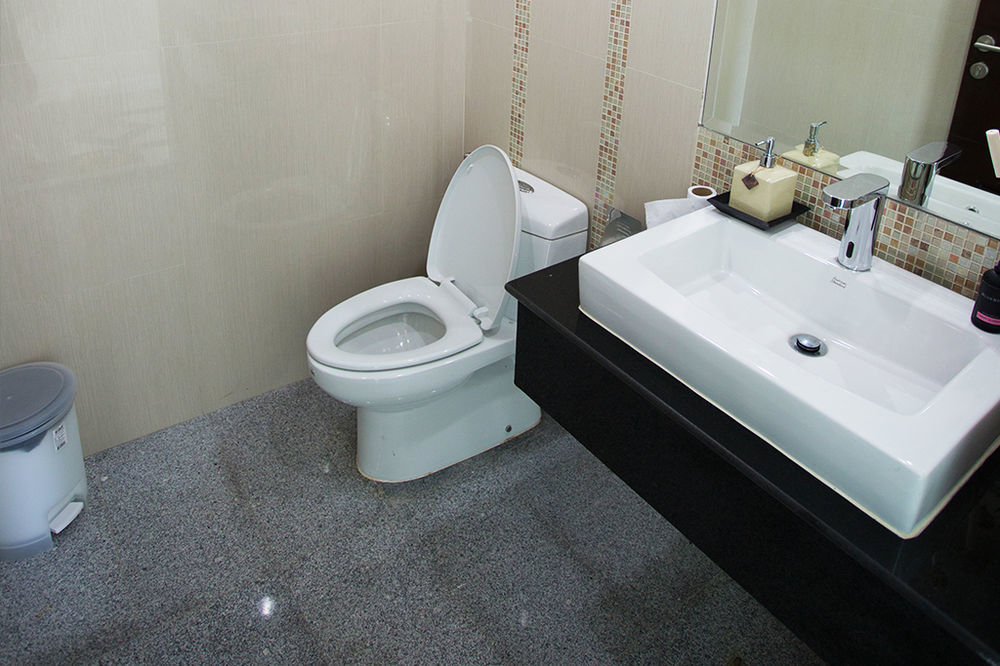 Bbg Seaside Luxurious Service Apartment Bangsaen Eksteriør bilde