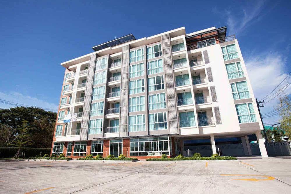 Bbg Seaside Luxurious Service Apartment Bangsaen Eksteriør bilde